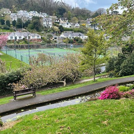 The Devonshire Villa イフラクーム エクステリア 写真