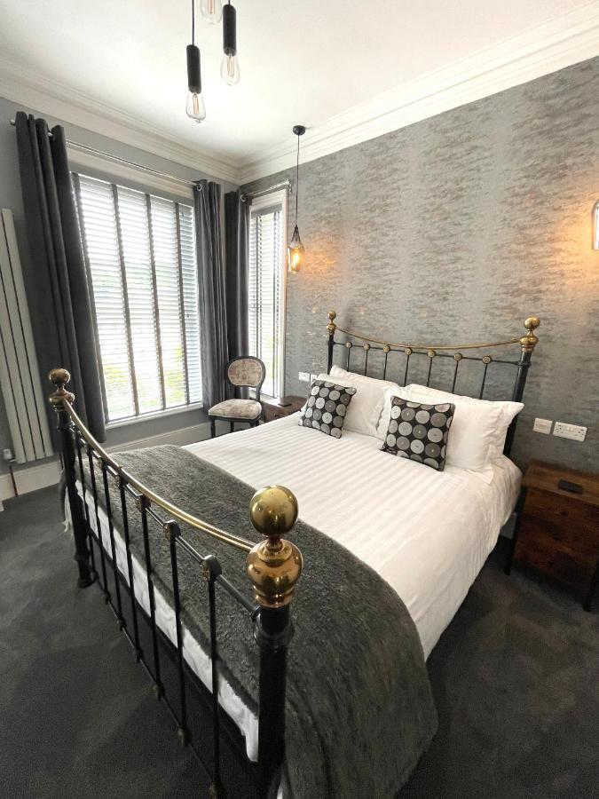The Devonshire Villa イフラクーム エクステリア 写真